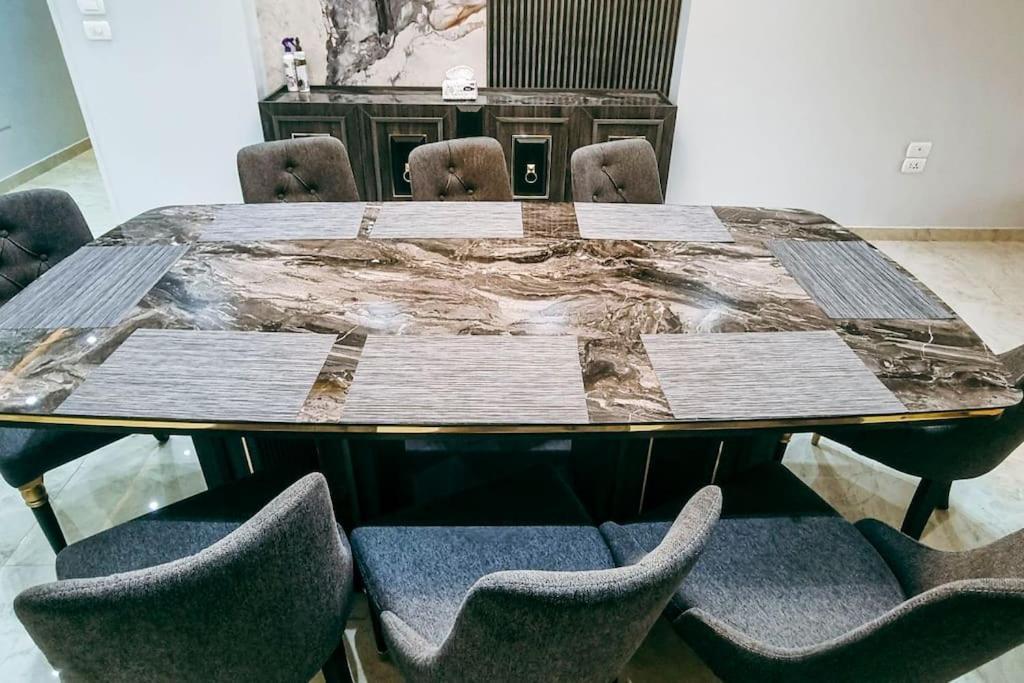 Luxury Vip Apartment ไคโร ภายนอก รูปภาพ